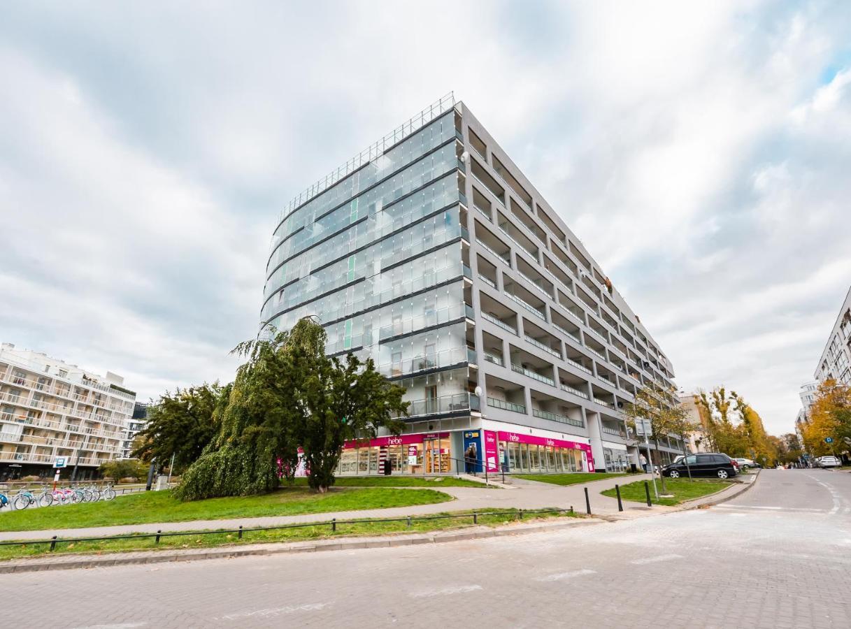 ורשה Wola Sunset Apartment Free Parking מראה חיצוני תמונה